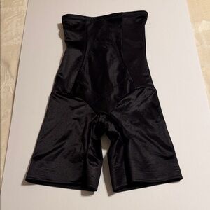 Cupid. Black Women's High-Waisted Shorts Bodysuit Body shape. Size Medium. NWOT